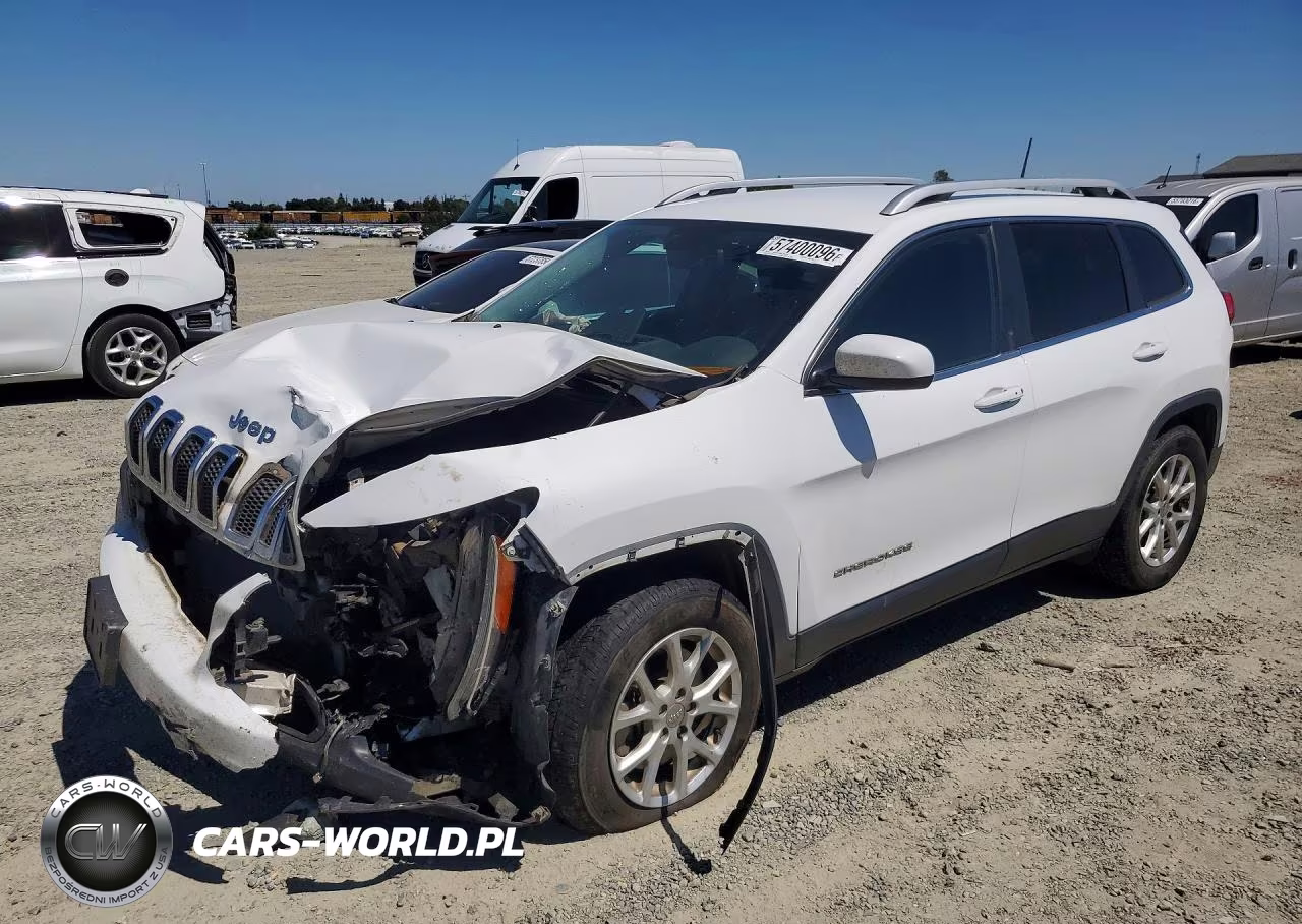 2018 Jeep Cherokee Latitude Plus – zdjęcie 1 z 13