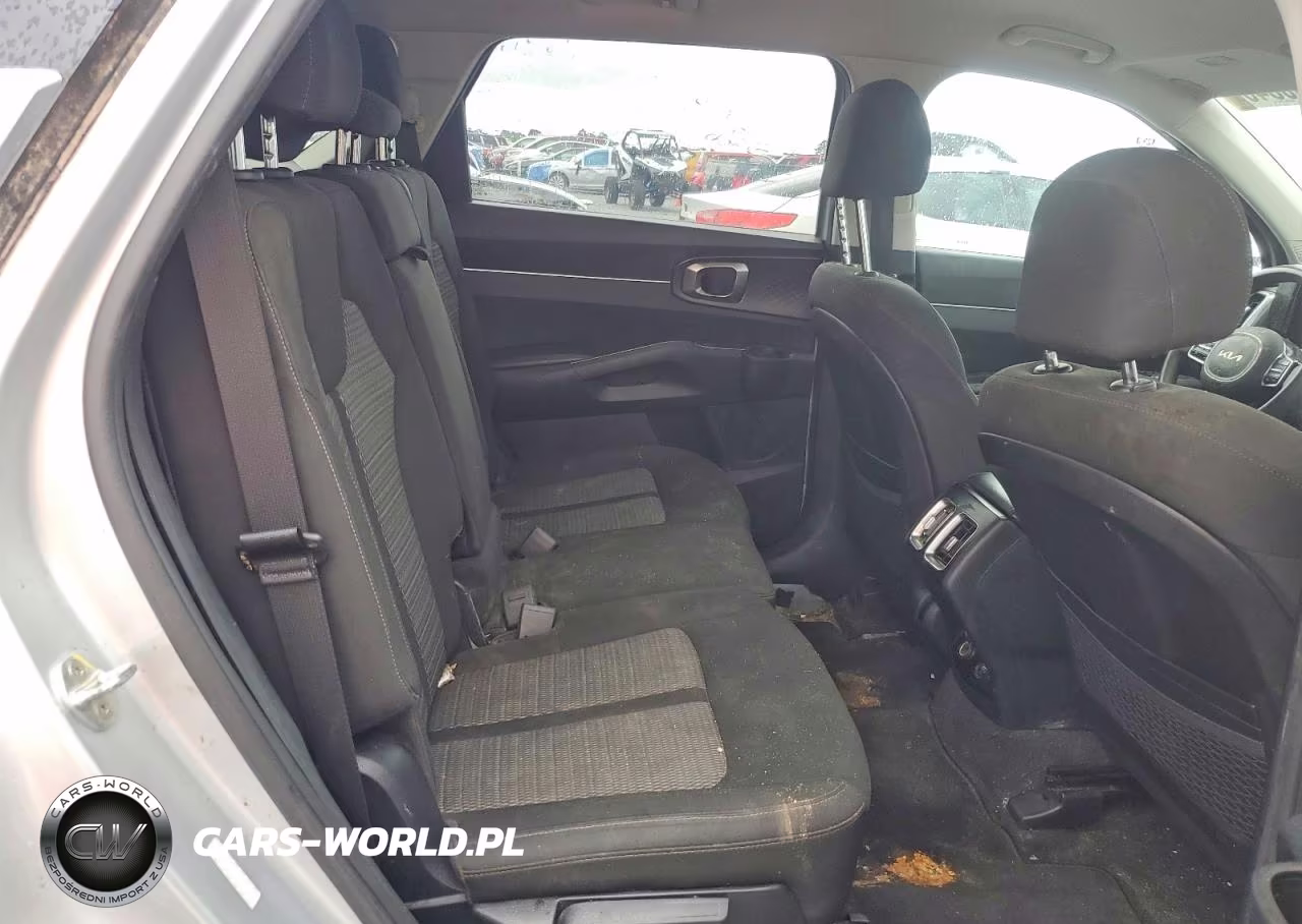 2022 Kia Sorento Lx VIN:5XYRG4LC2NG088163 - 11