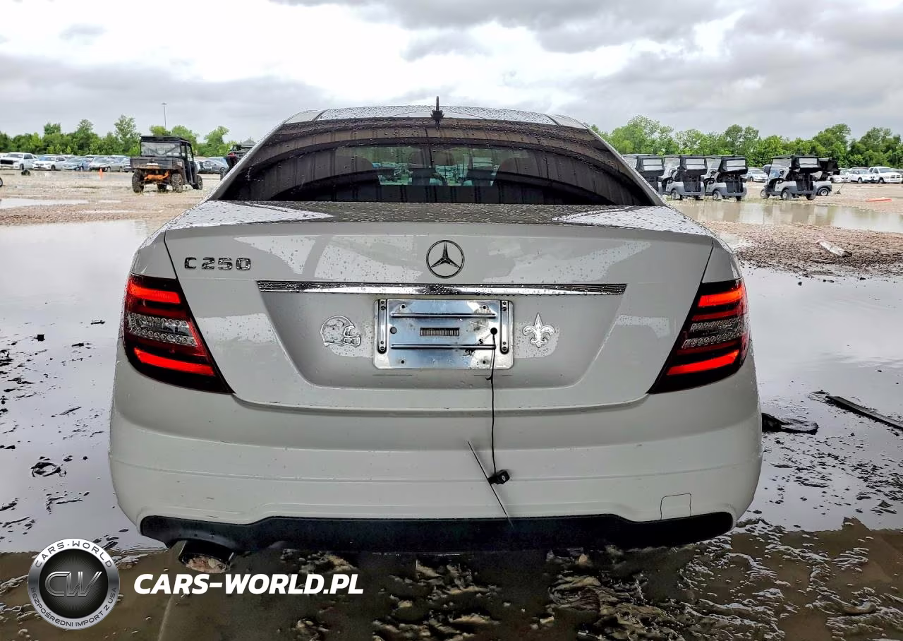 2014 Mercedes-Benz C 250 VIN:WDDGJ4HB6EG200278 - 6