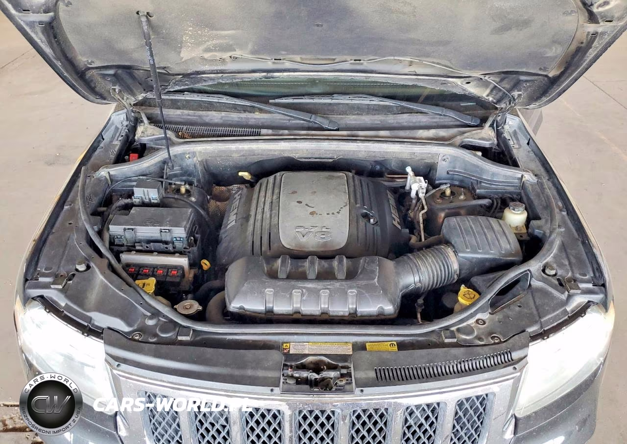 2011 Jeep Grand Cherokee Overland VIN:1J4RR6GT3BC606341 - 12