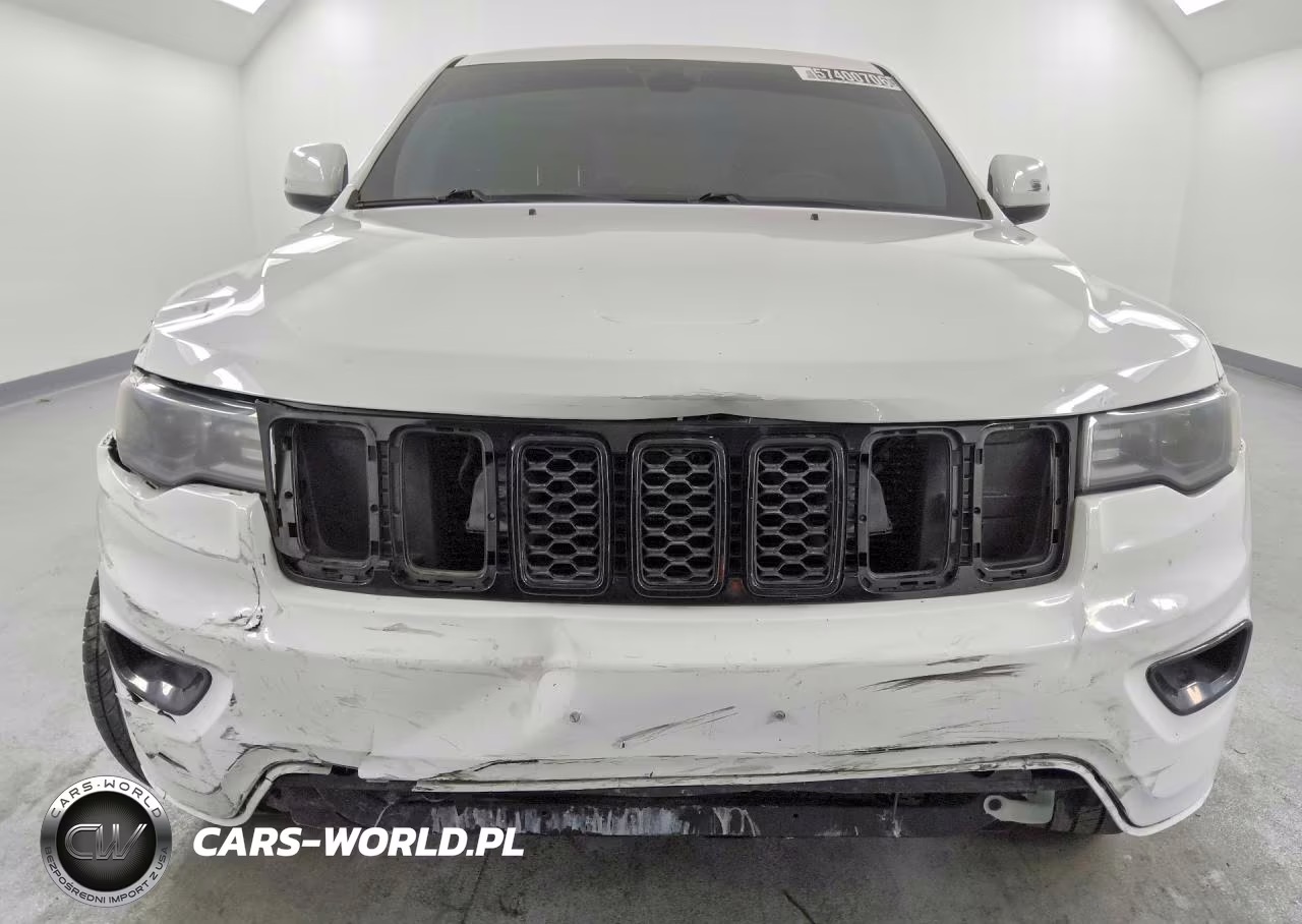 2018 Jeep Grand Cherokee Laredo VIN:1C4RJEAG2JC171250 - 5