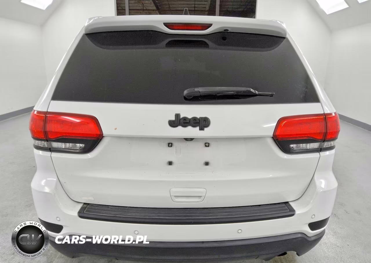 2018 Jeep Grand Cherokee Laredo VIN:1C4RJEAG2JC171250 - 6