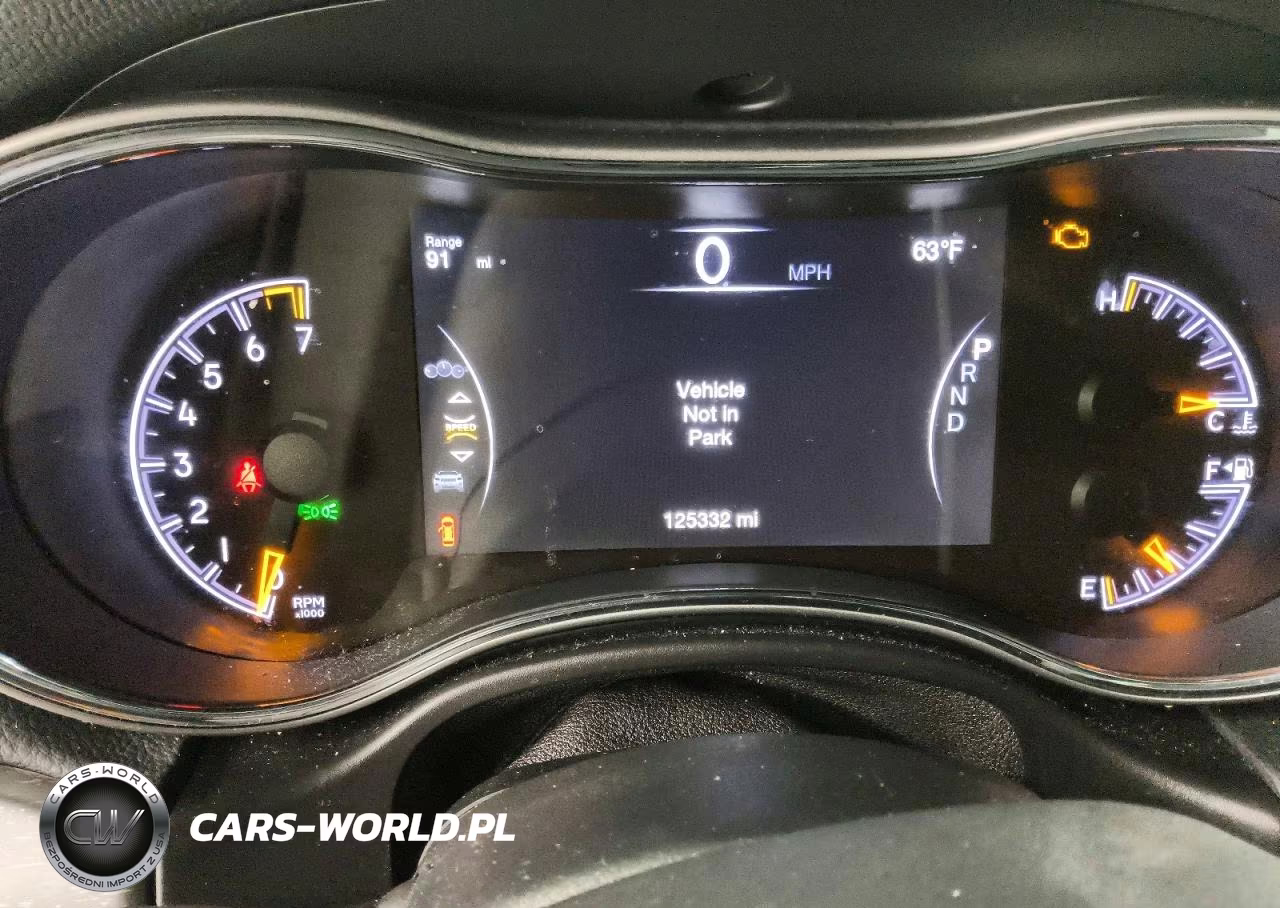 2018 Jeep Grand Cherokee Laredo VIN:1C4RJEAG2JC171250 - 9
