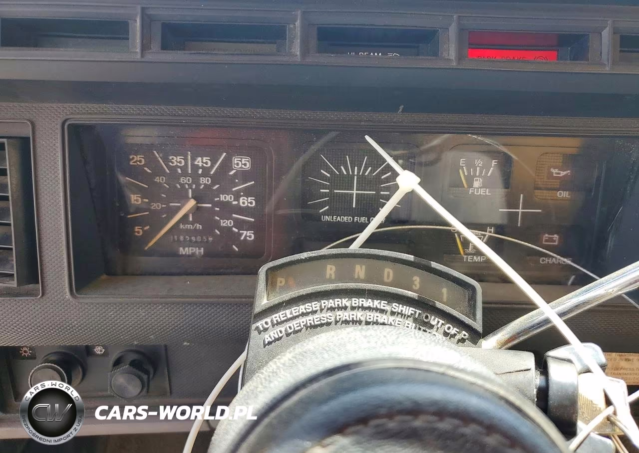 1995 Ford F700 VIN:1FDNF70J4SVA45370 - 8