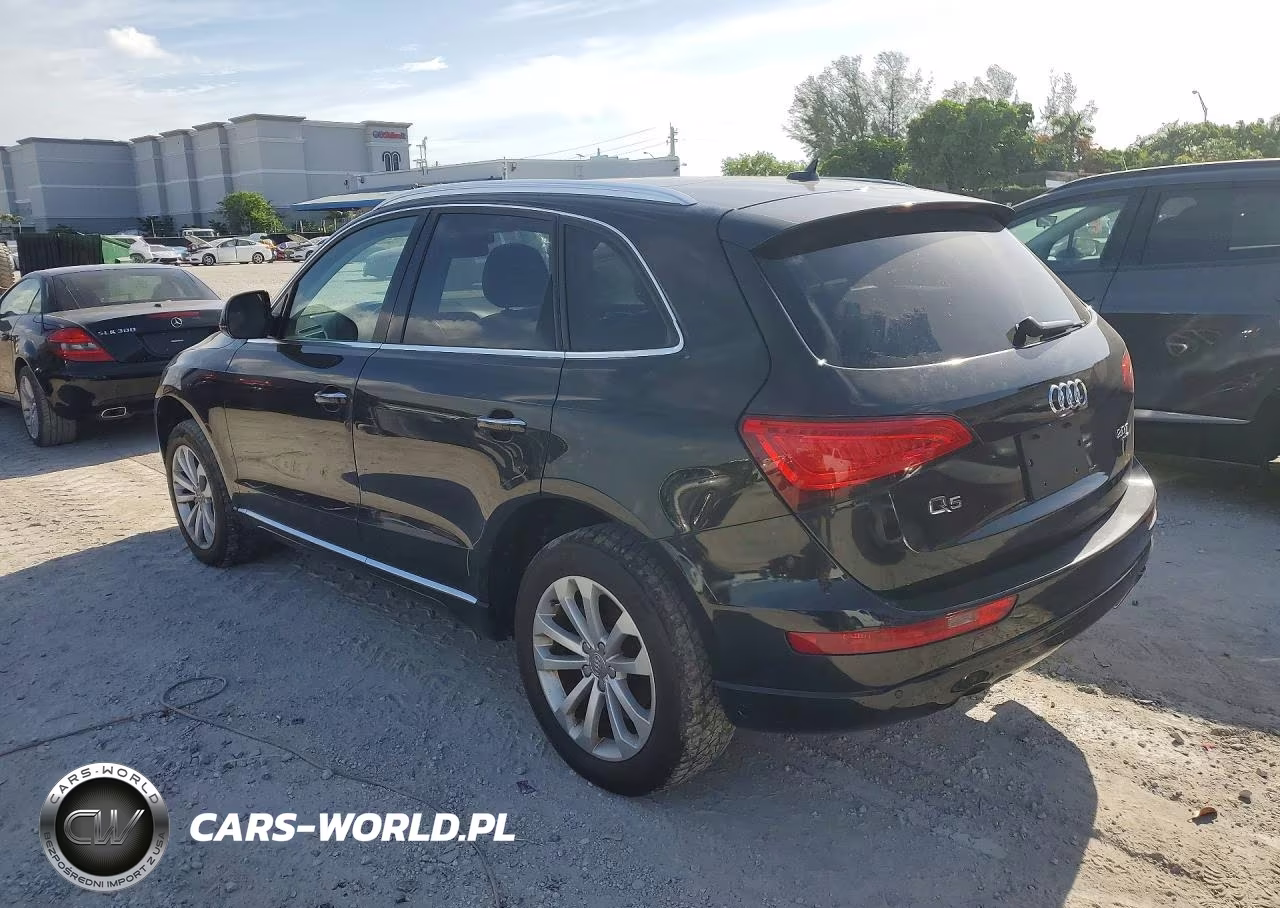 2017 Audi Q5 Premium VIN:WA1C2AFP7HA099952 - 2