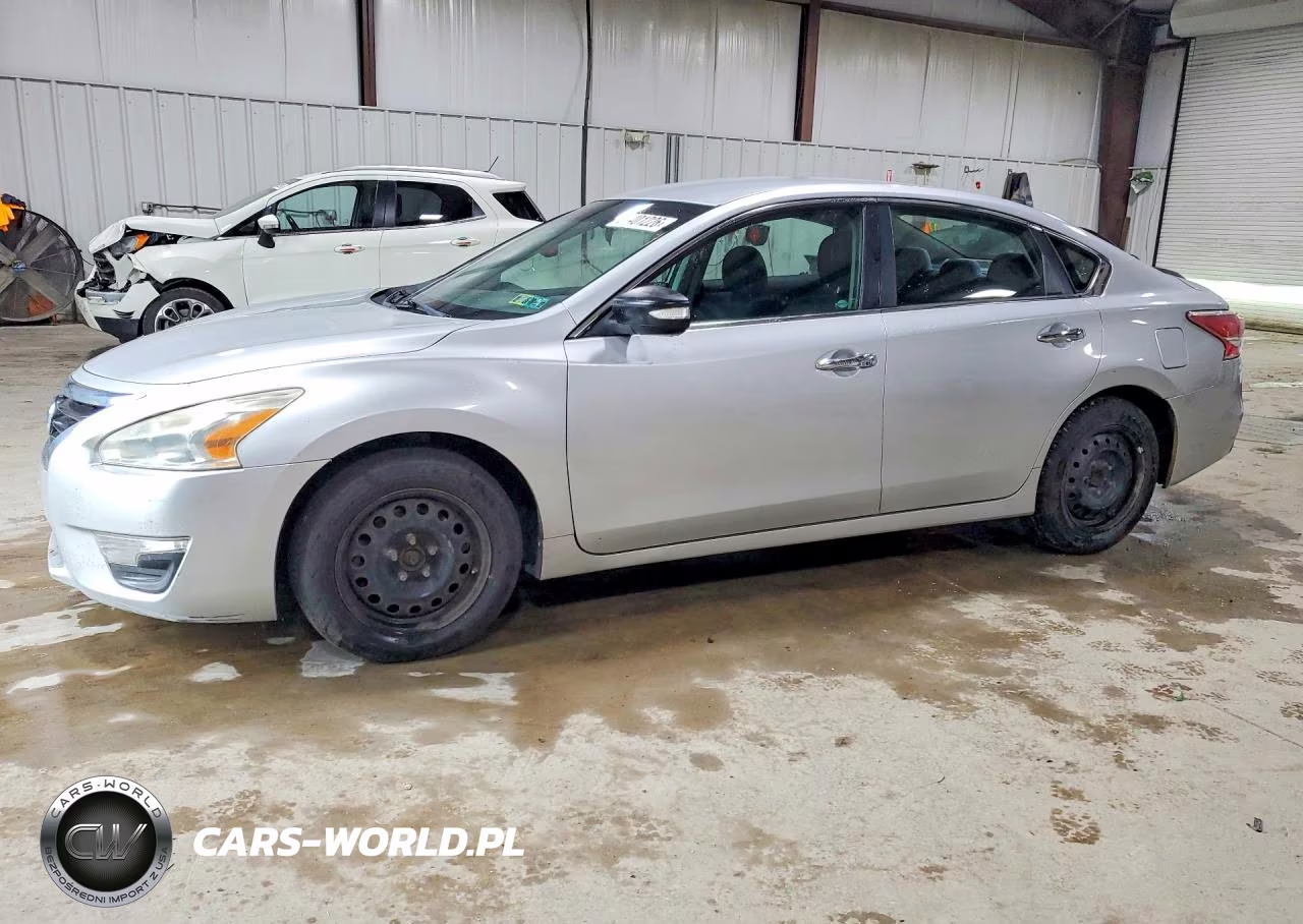 2014 Nissan Altima 2.5 S – zdjęcie 1 z 13