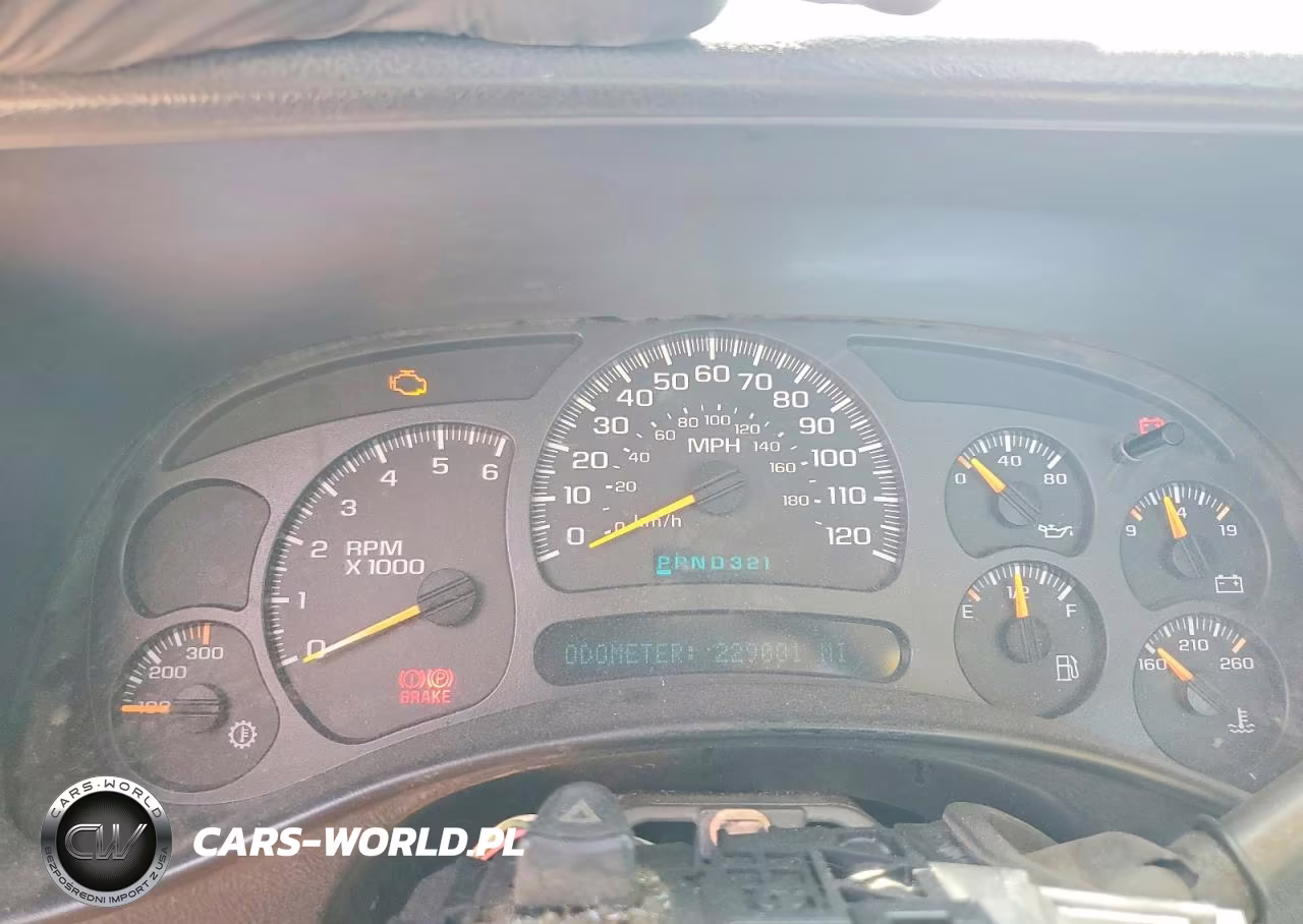 2004 Chevrolet Silverado C2500 Heavy Duty VIN:1GBHC24UX4E175162 - 9