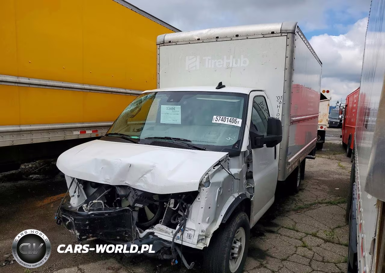 2025 GMC Savana Cut - Box Truck – zdjęcie 1 z 13