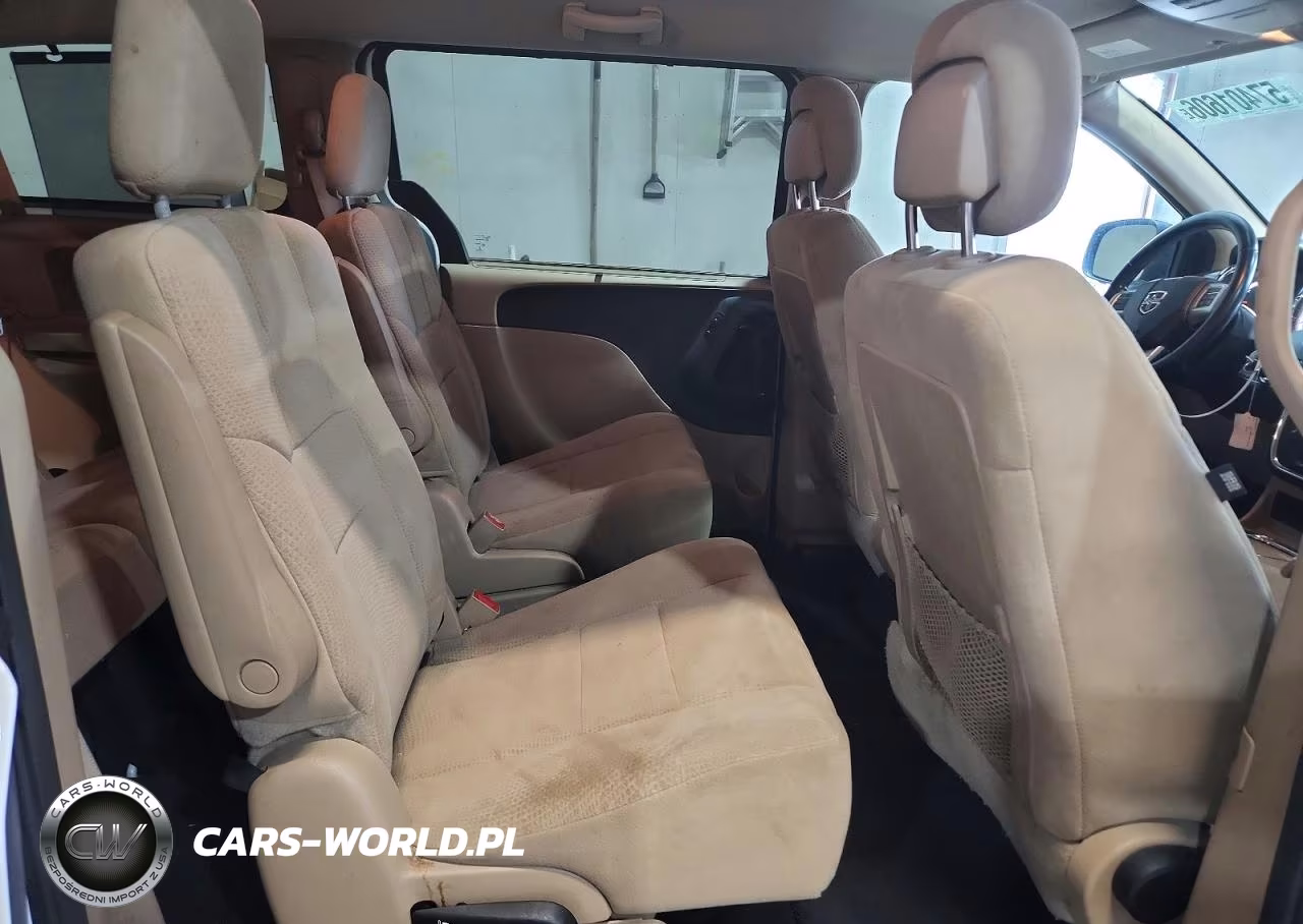 2013 Dodge Grand Caravan Sxt VIN:2C4RDGCG3DR811672 - 11
