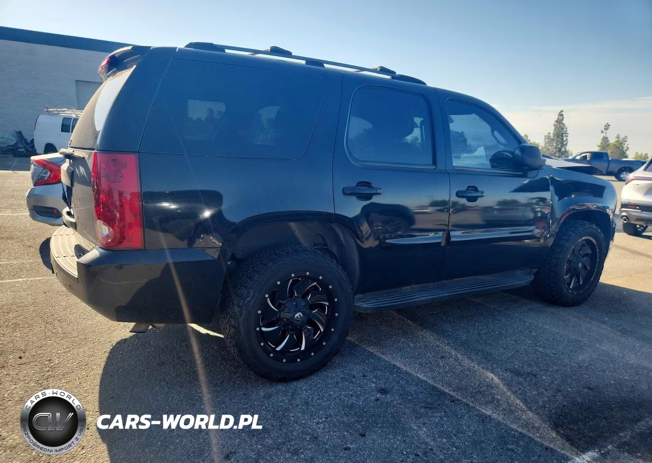 2007 GMC Yukon VIN:1GKFC13077R125882 - 3