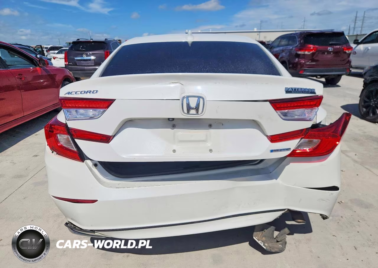 2018 Honda Accord VIN:1HGCV3F13JA000376 - 6