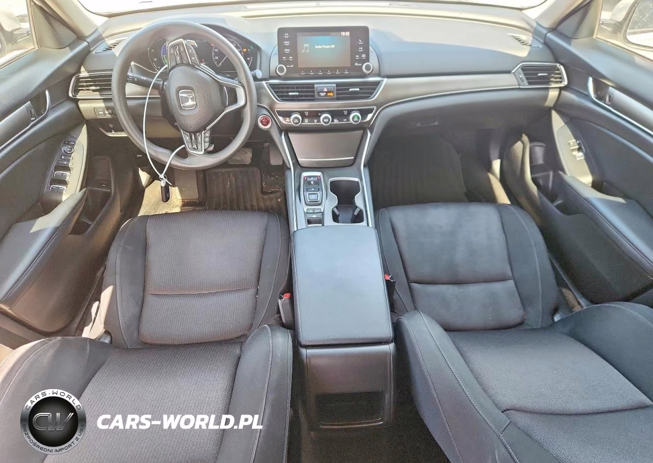 2018 Honda Accord VIN:1HGCV3F13JA000376 - 8