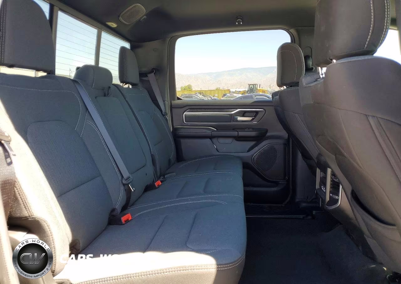 2023 Ram 1500 Big Horn VIN:1C6SRFFM9PN520357 - 10