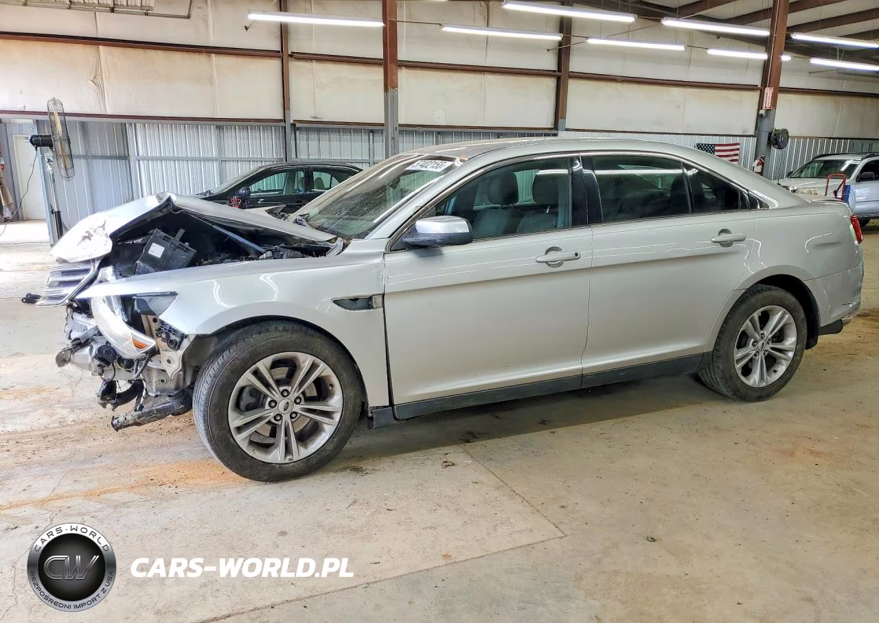 2013 Ford Taurus Sel