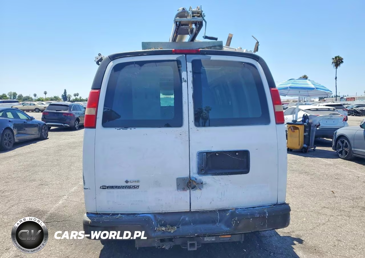 2020 Chevrolet Express G2500 Paratransit VIN:1GCWGFCBXC1124166 - 6