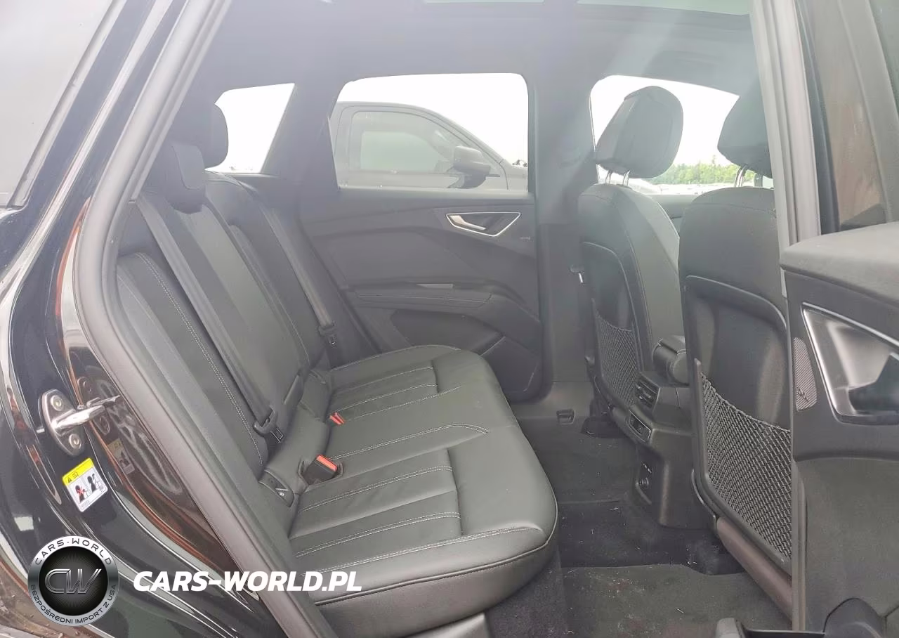 2023 Audi Q4 E-Tron Premium Plus VIN:WA1BCBFZ1PP006435 - 11