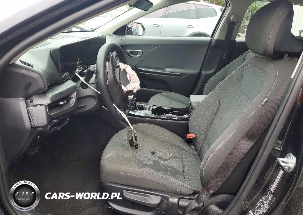2025 Kia K4 Lx VIN:3KPFT4DEXSE211991 - 7