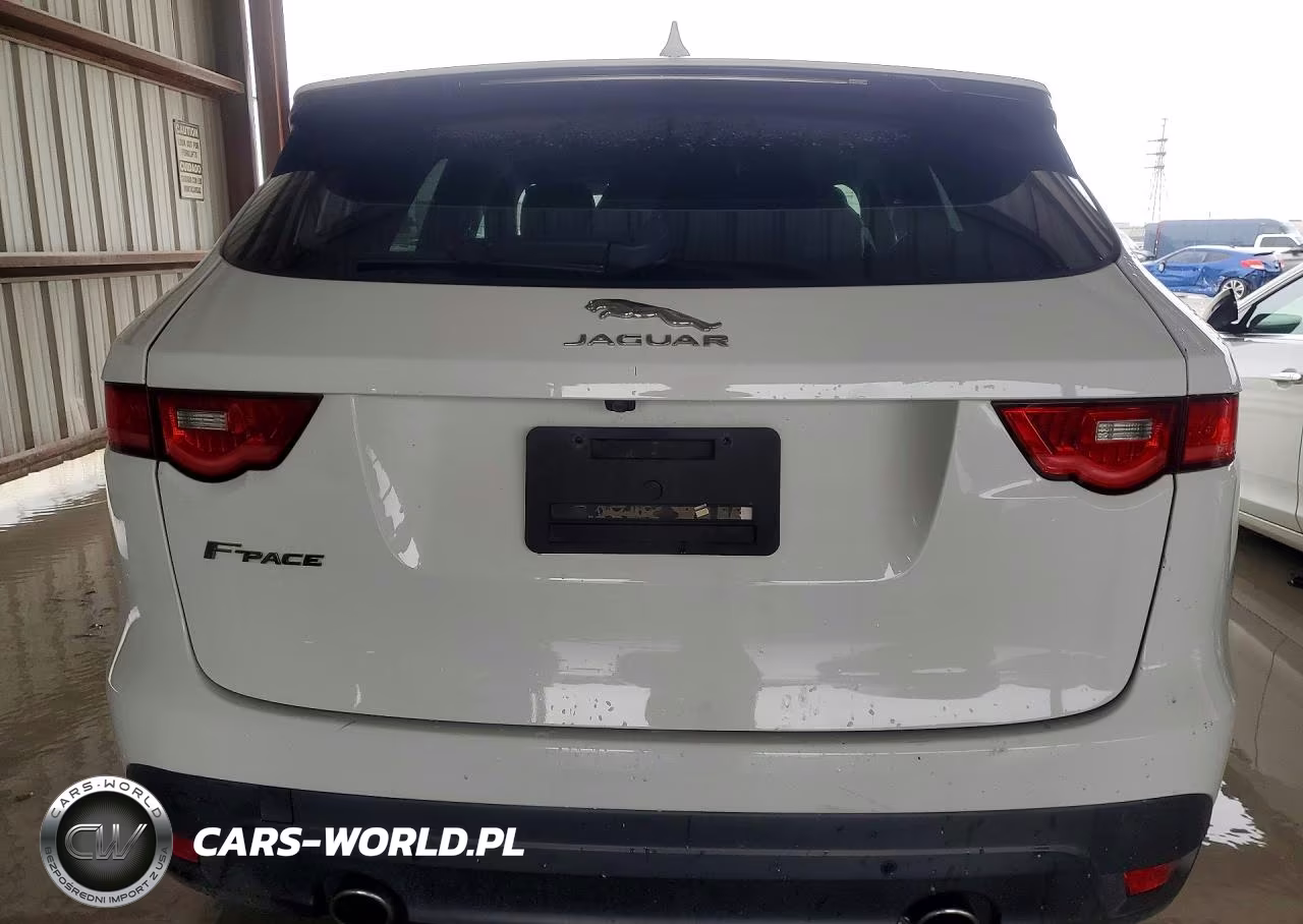 2019 Jaguar F-Pace R - Sport VIN:SADCL2GX3KA359394 - 6