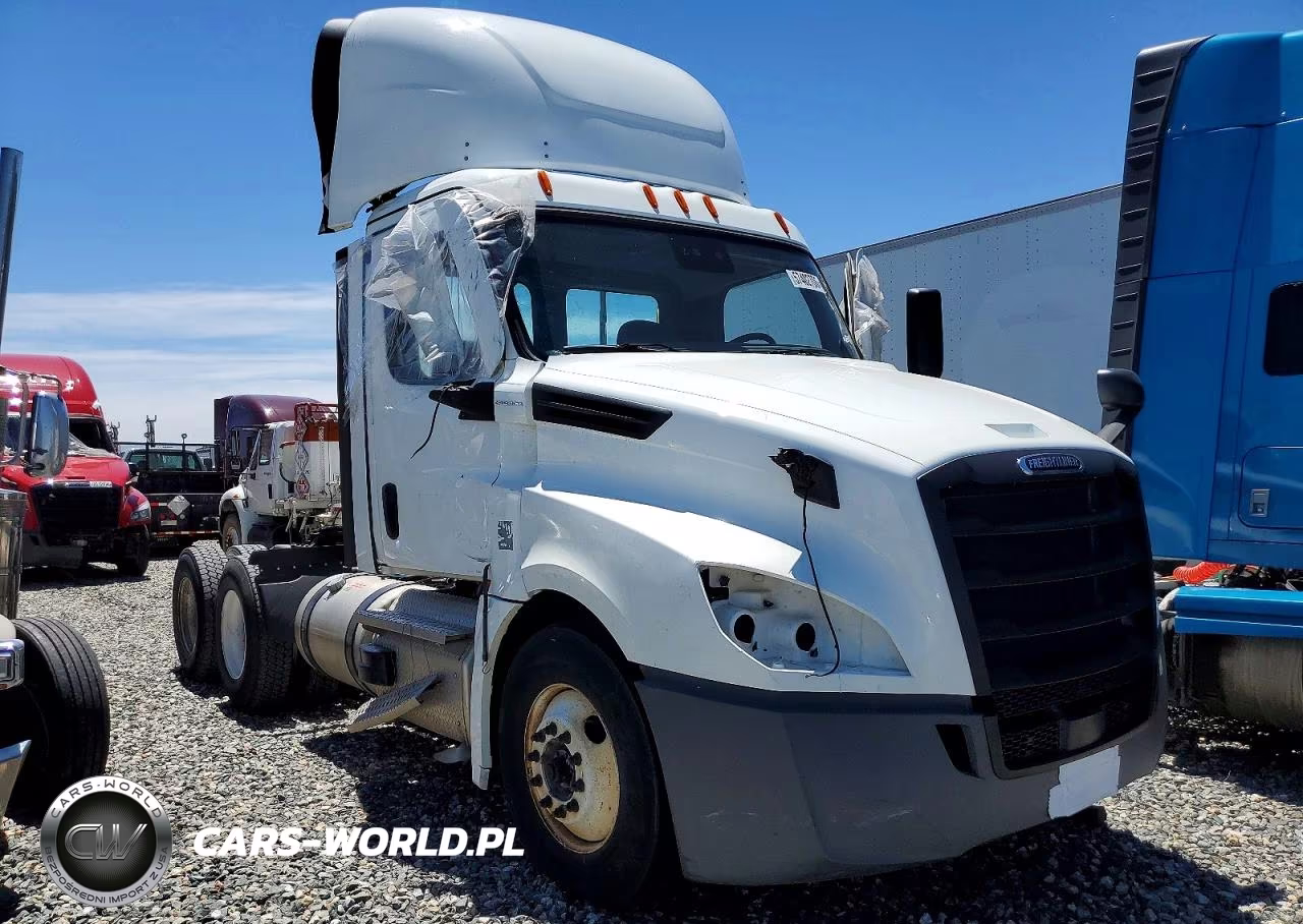 2022 Freightliner Cascadia 126 Semi Truck