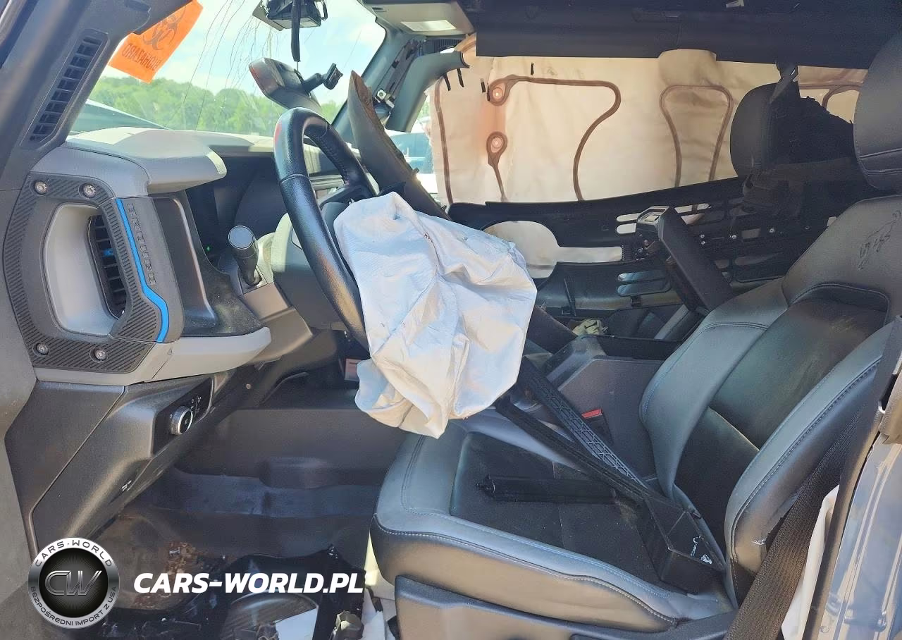 2023 Ford Bronco Base VIN:1FMEE5BP0PLB31030 - 7