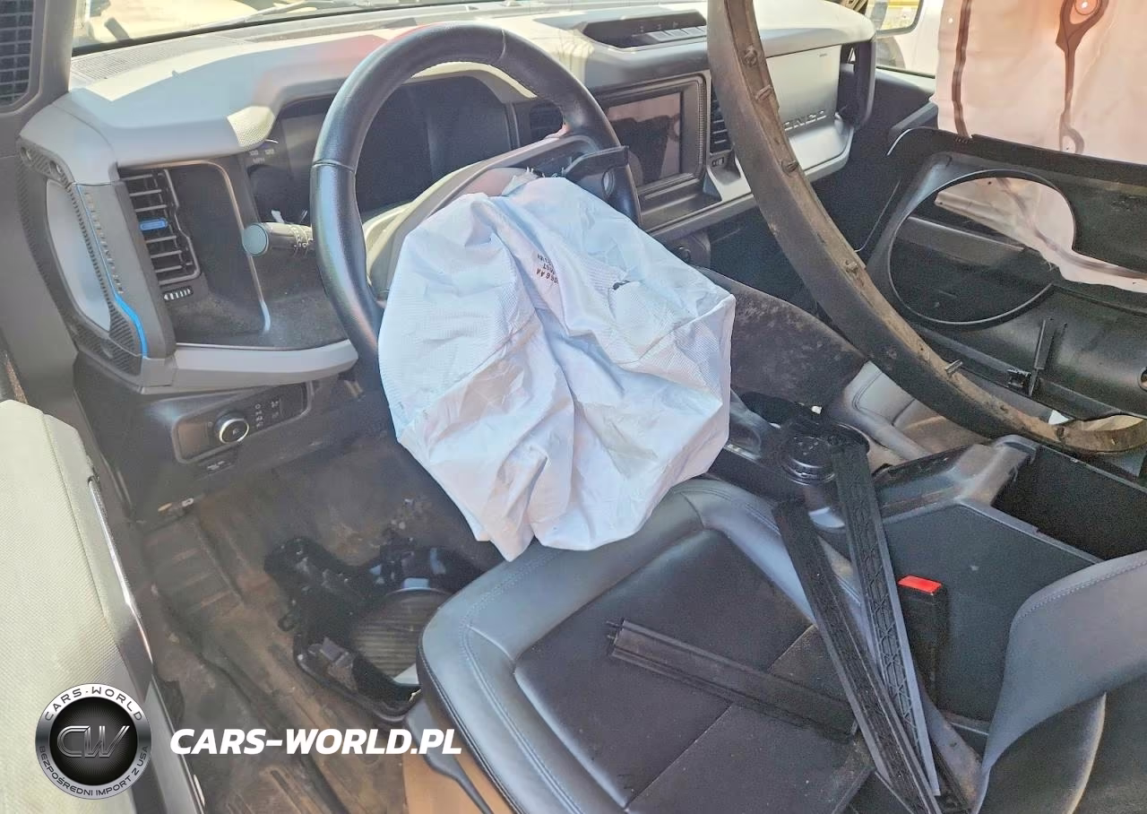 2023 Ford Bronco Base VIN:1FMEE5BP0PLB31030 - 8