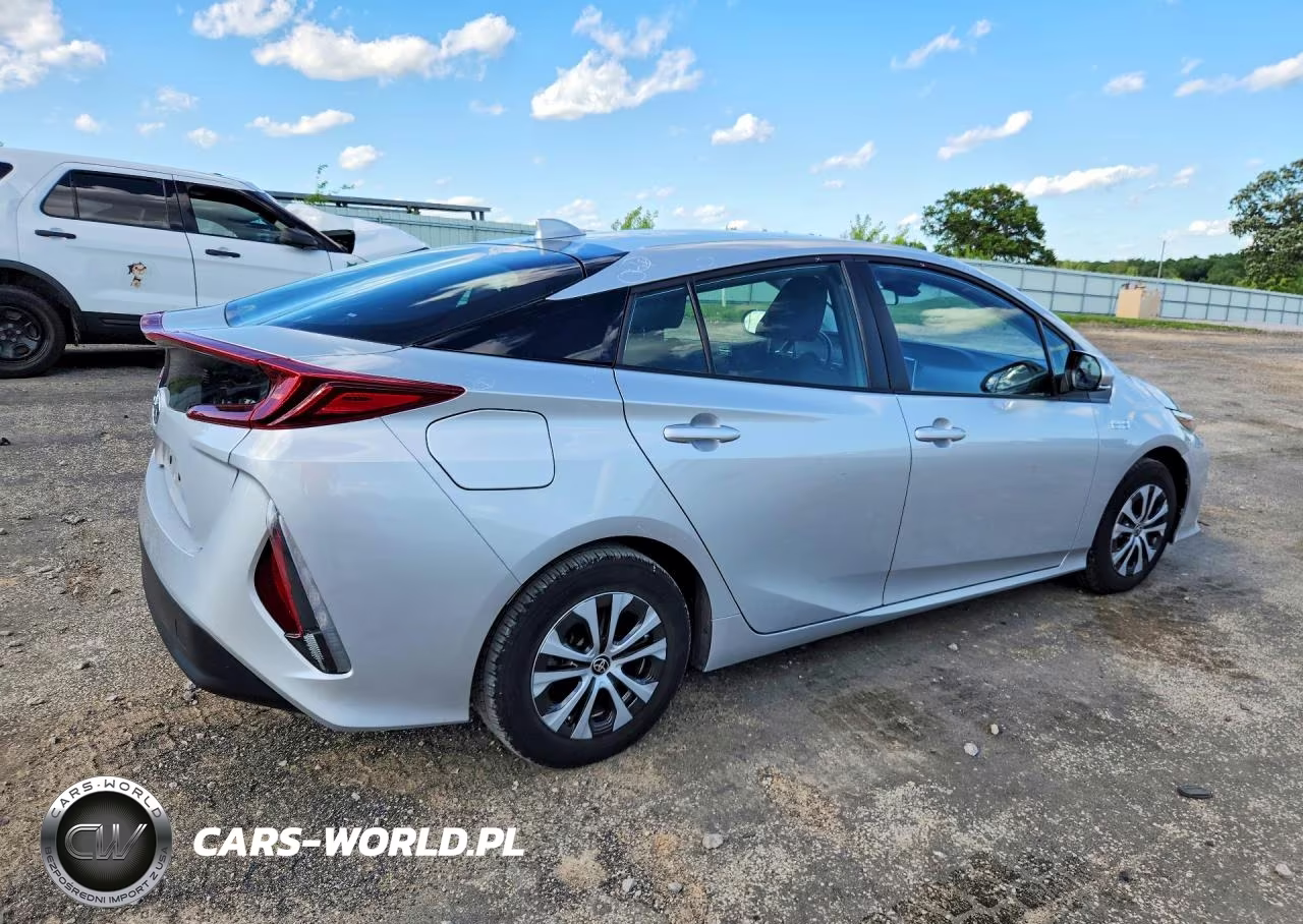 2021 Toyota Prius Prime Le VIN:JTDKAMFP6M3188688 - 3