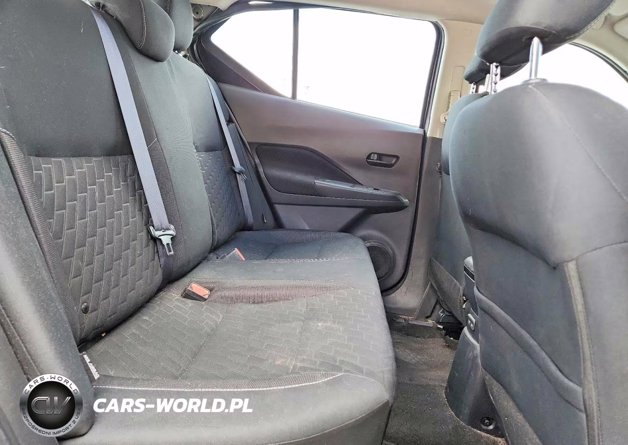 2022 Nissan Kicks S VIN:3N1CP5BV3NL489621 - 11