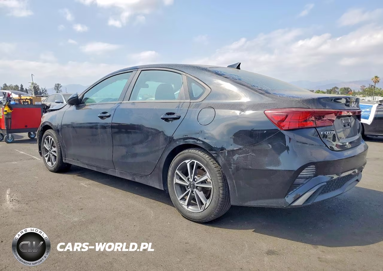 2023 Kia Forte Lxs VIN:3KPF24AD8PE612140 - 2