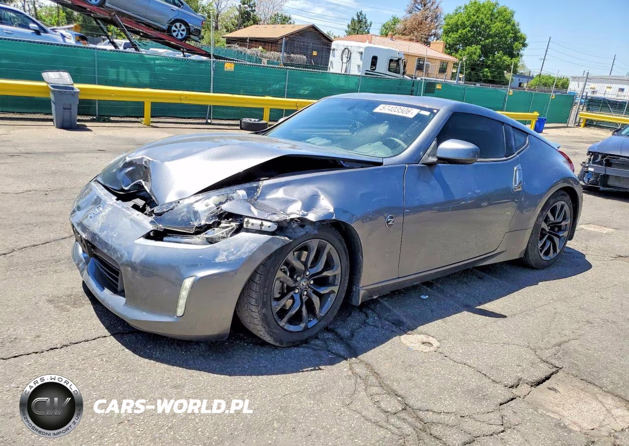 2018 Nissan 370Z Touring