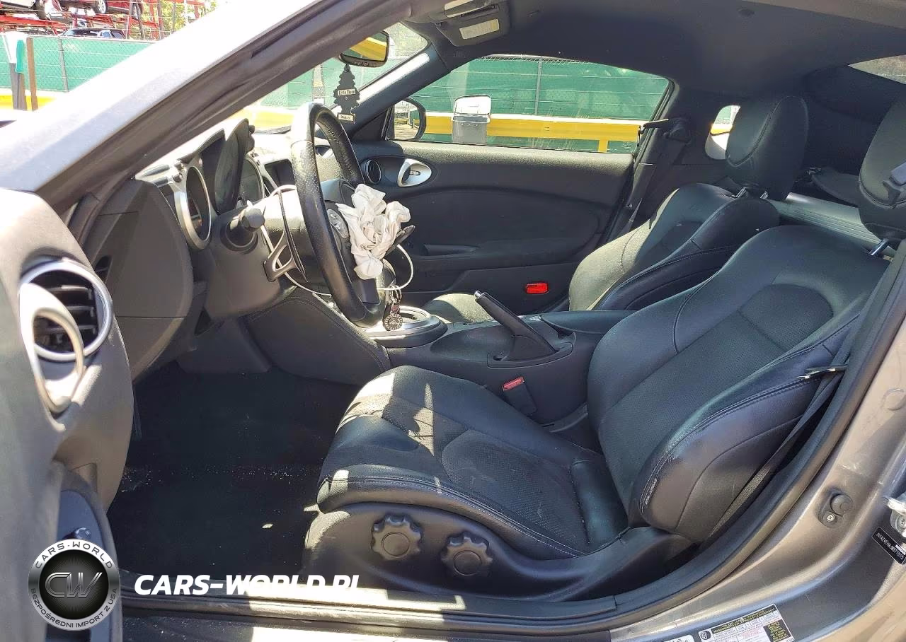 2018 Nissan 370Z Touring VIN:JN1AZ4EH9JM571015 - 7
