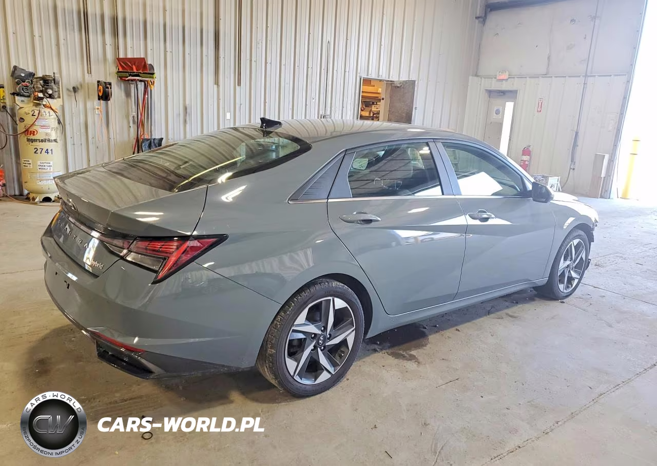 2022 Hyundai Elantra Limited VIN:KMHLN4AJ7NU014499 - 3