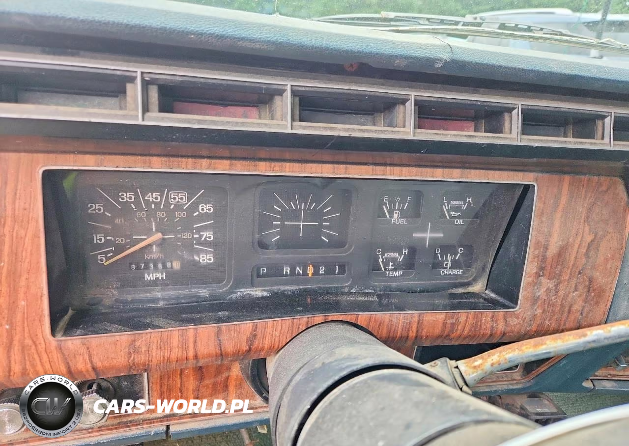 1983 Ford F250 VIN:1FTHF25G1DPA37624 - 9