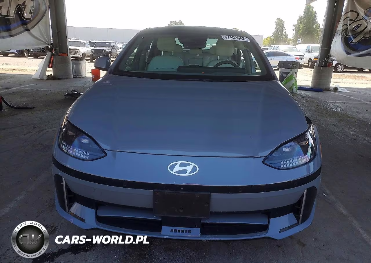 2023 Hyundai Ioniq 6 Limited VIN:KMHM54AA8PA045768 - 5