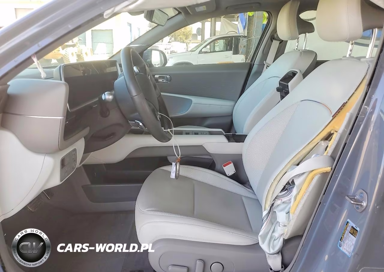 2023 Hyundai Ioniq 6 Limited VIN:KMHM54AA8PA045768 - 7