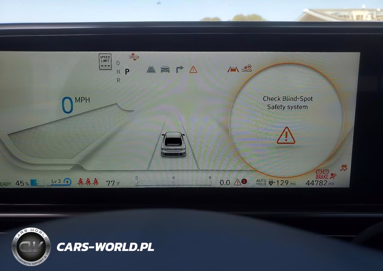 2023 Hyundai Ioniq 6 Limited VIN:KMHM54AA8PA045768 - 9