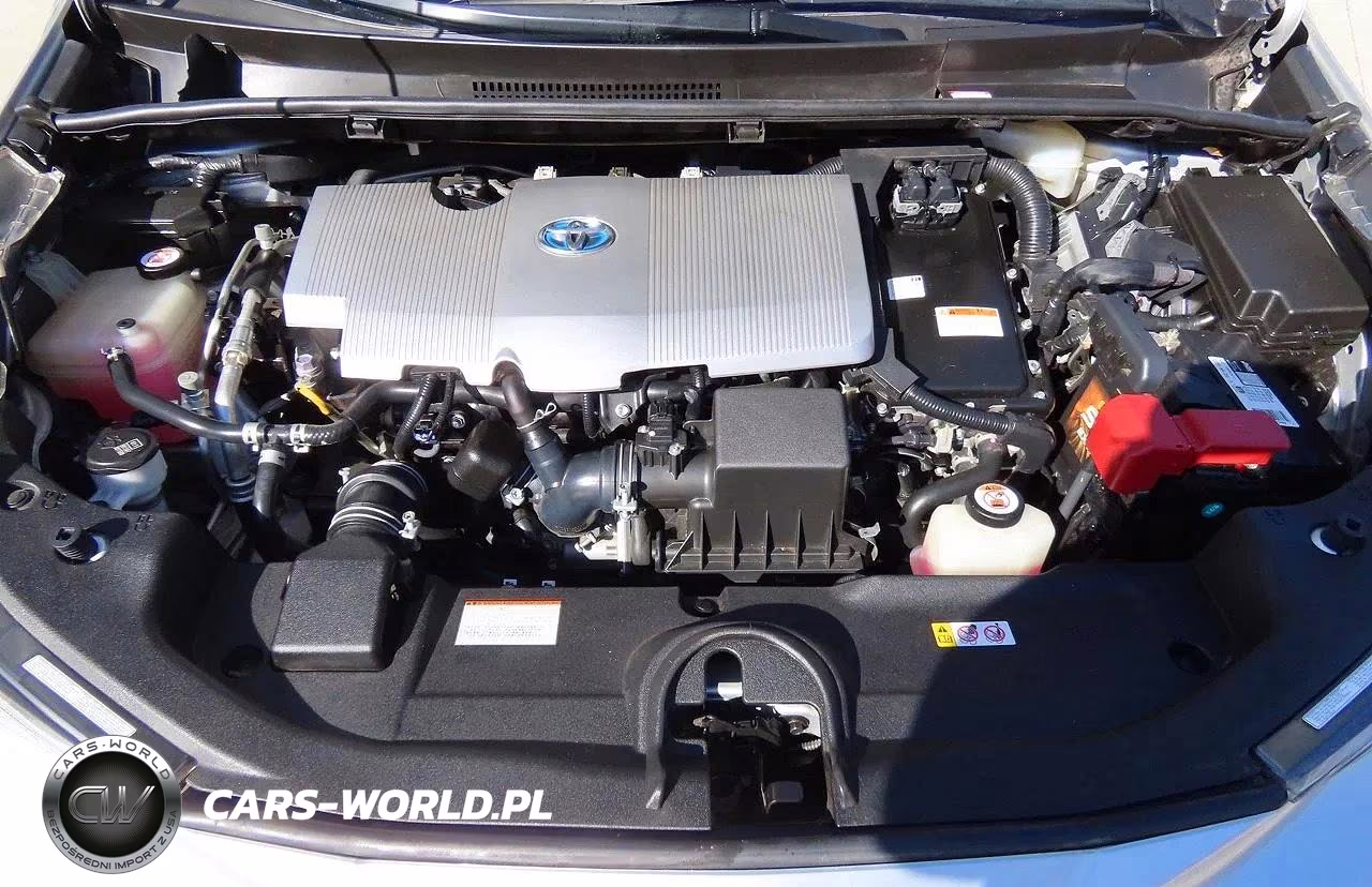 2018 Toyota Prius Three VIN:JTDKARFU0J3067881 - 7