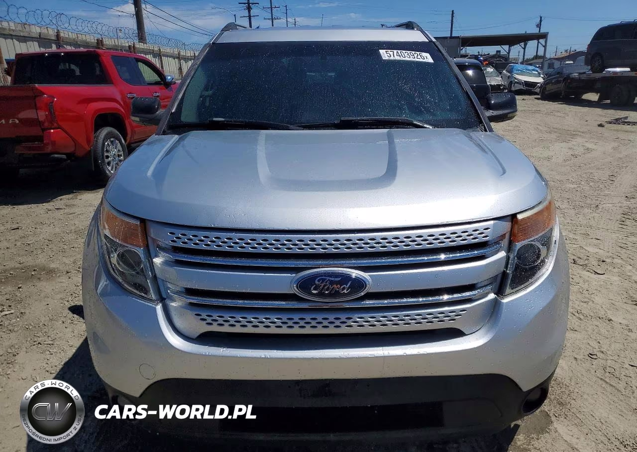 2012 Ford Explorer Xlt VIN:1FMHK7D94CGA00041 - 5
