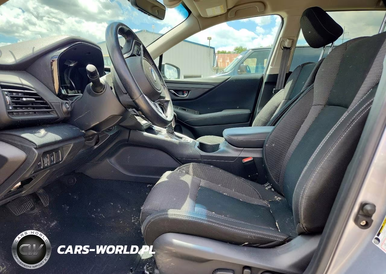2020 Subaru Outback Premium VIN:4S4BTACC6L3245704 - 7
