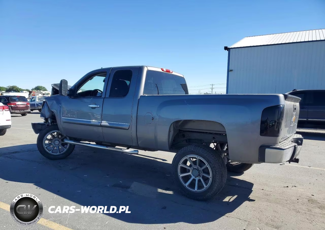 2013 Chevrolet Silverado C1500 Lt VIN:1GCRCSE00DZ170802 - 2