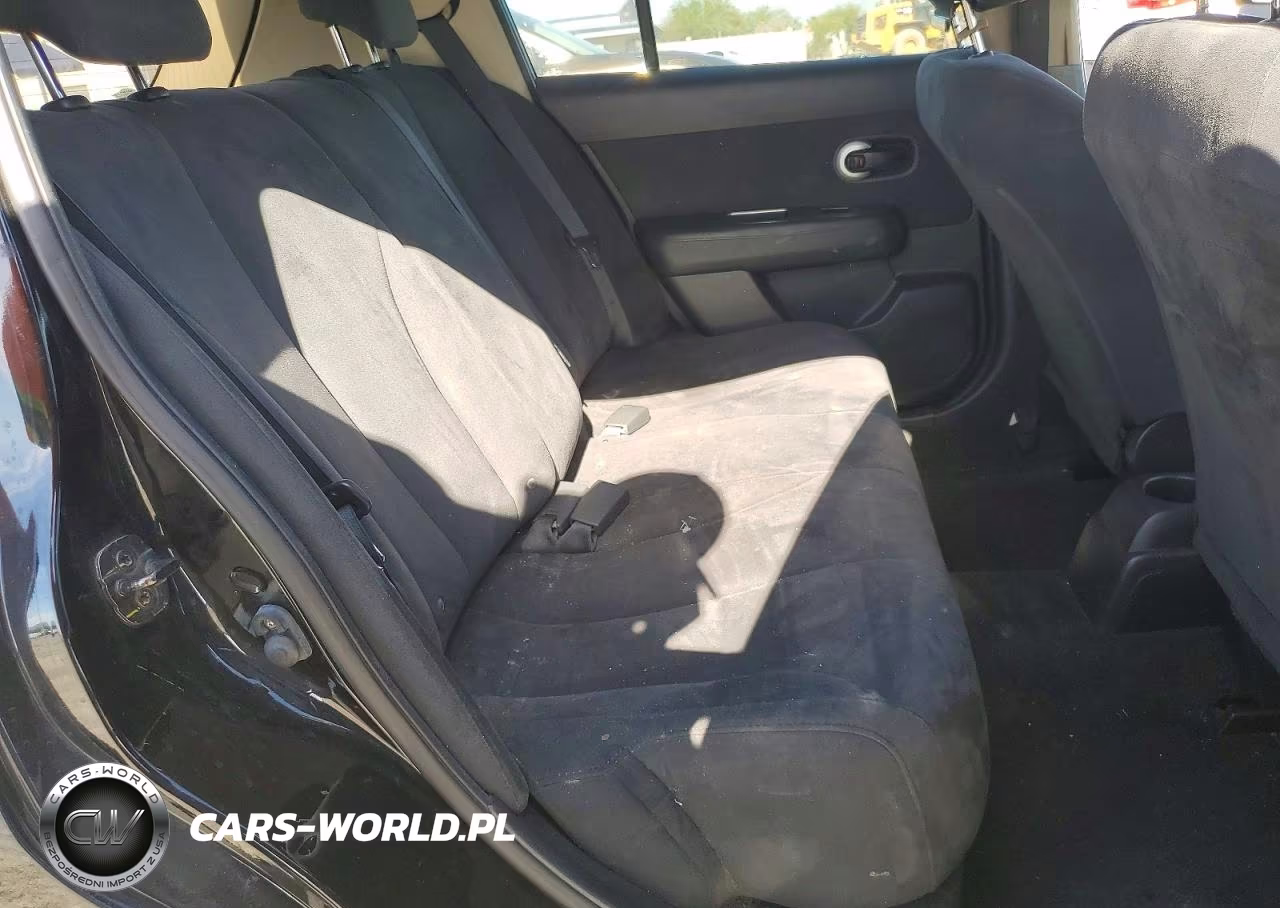 2008 Nissan Versa 1.8 S VIN:3N1BC13E18L363941 - 10