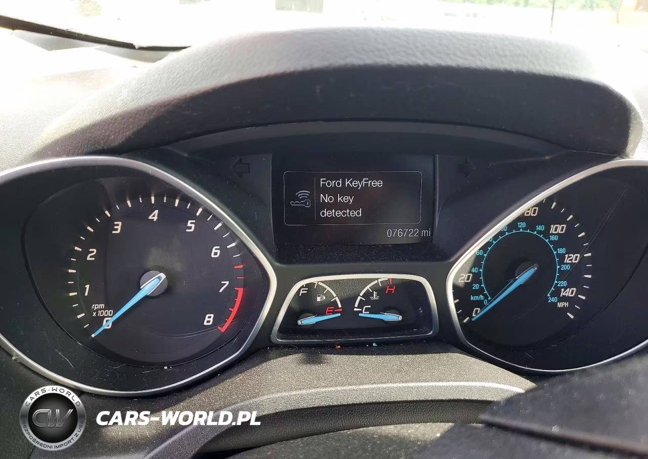 2014 Ford Escape Titanium VIN:1FMCU9J95EUB11092 - 9