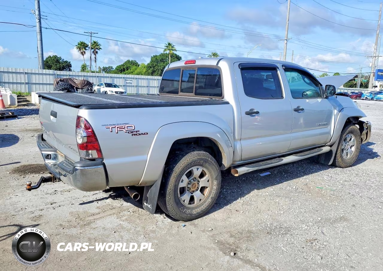 2010 Toyota Tacoma Double Cab VIN:5TELU4EN3AZ713912 - 3