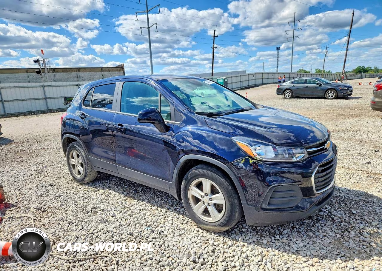 2021 Chevrolet Trax Ls VIN:KL7CJKSB0MB314467 - 4