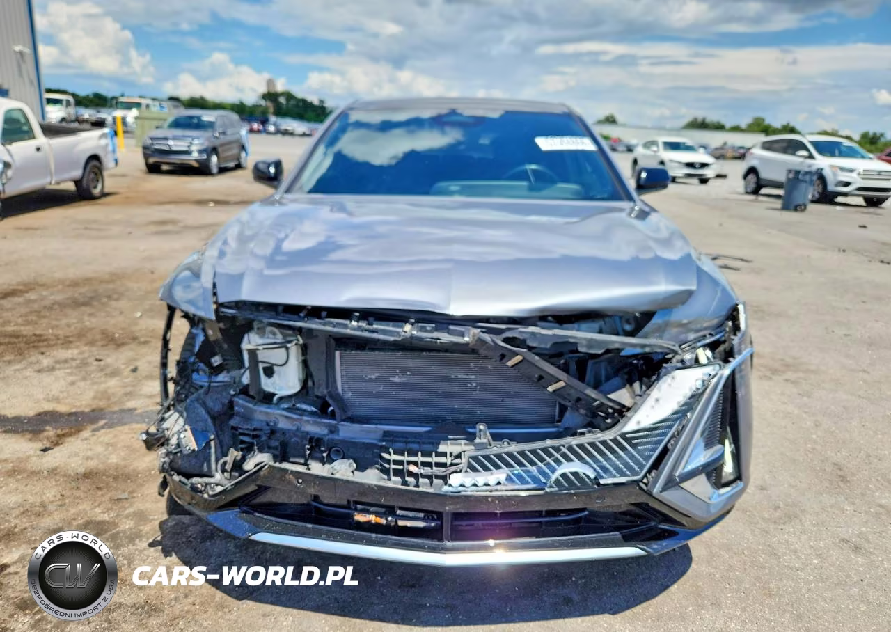 2023 Cadillac Lyriq Luxury VIN:1GYKPMRK4PZ002611 - 5