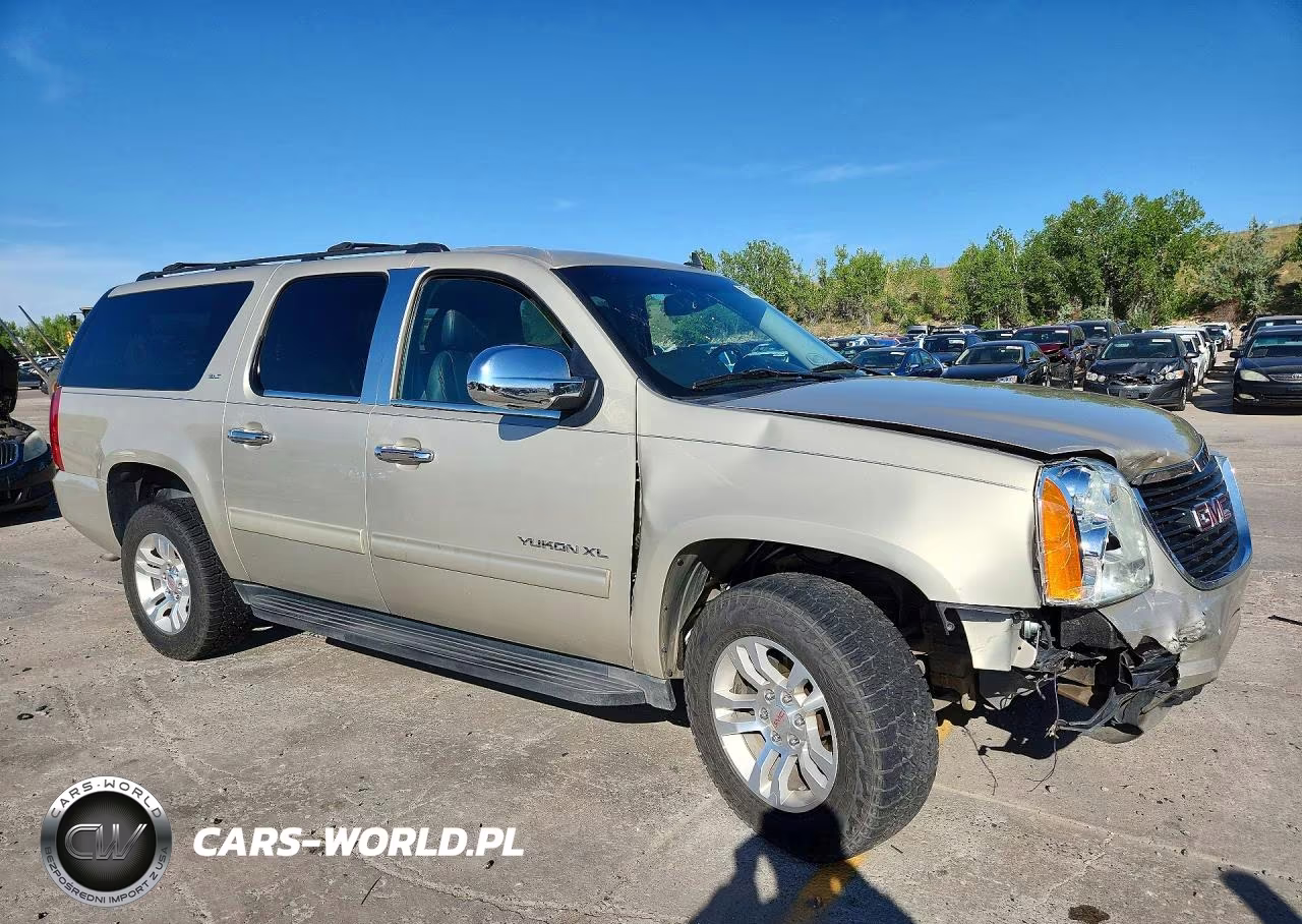 2014 GMC Yukon Xl K1500 Slt VIN:1GKS2KE76ER124799 - 4