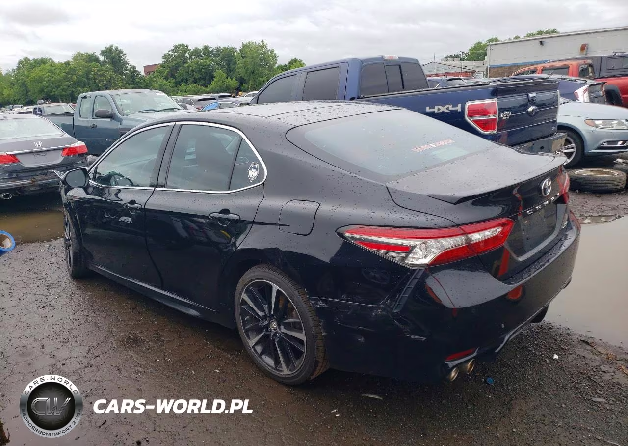 2018 Toyota Camry Xse VIN:4T1B61HK9JU045592 - 2