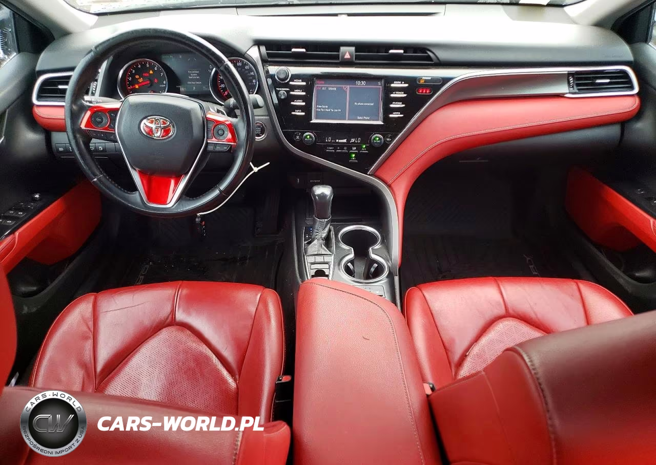 2018 Toyota Camry Xse VIN:4T1B61HK9JU045592 - 8