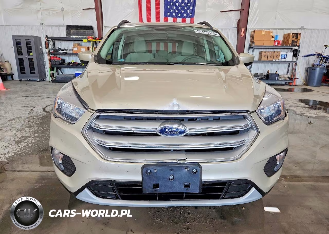 2018 Ford Escape Se VIN:1FMCU0GD6JUB72856 - 5
