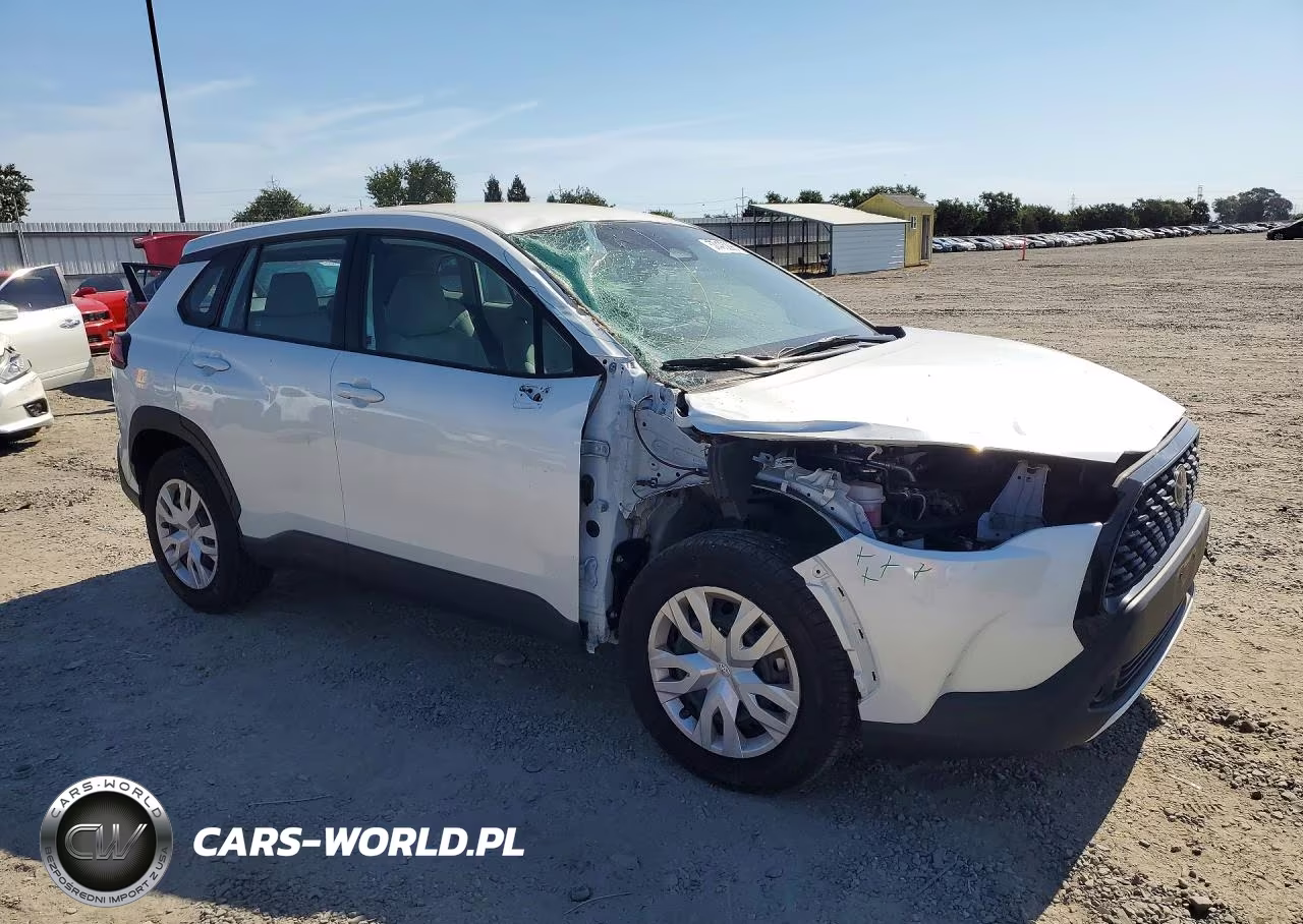 2024 Toyota Corolla Cross L VIN:7MUAAAAG8RV078416 - 4
