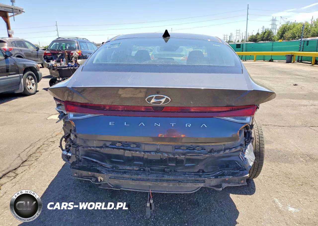 2021 Hyundai Elantra Sel VIN:5NPLM4AG1MH049043 - 6